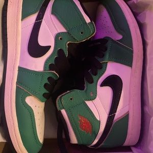 Jordan 1 high lucky green